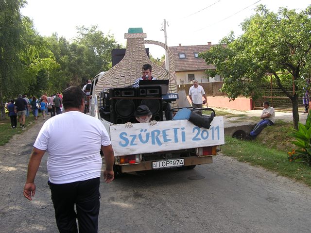 lány 974 találkozó)